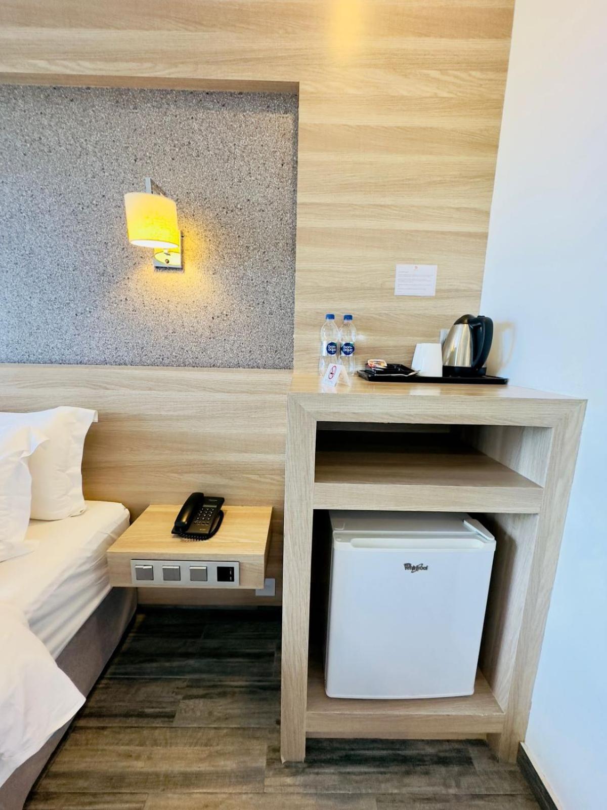 Kaani Grand Seaview Hotel Maafushi Luaran gambar