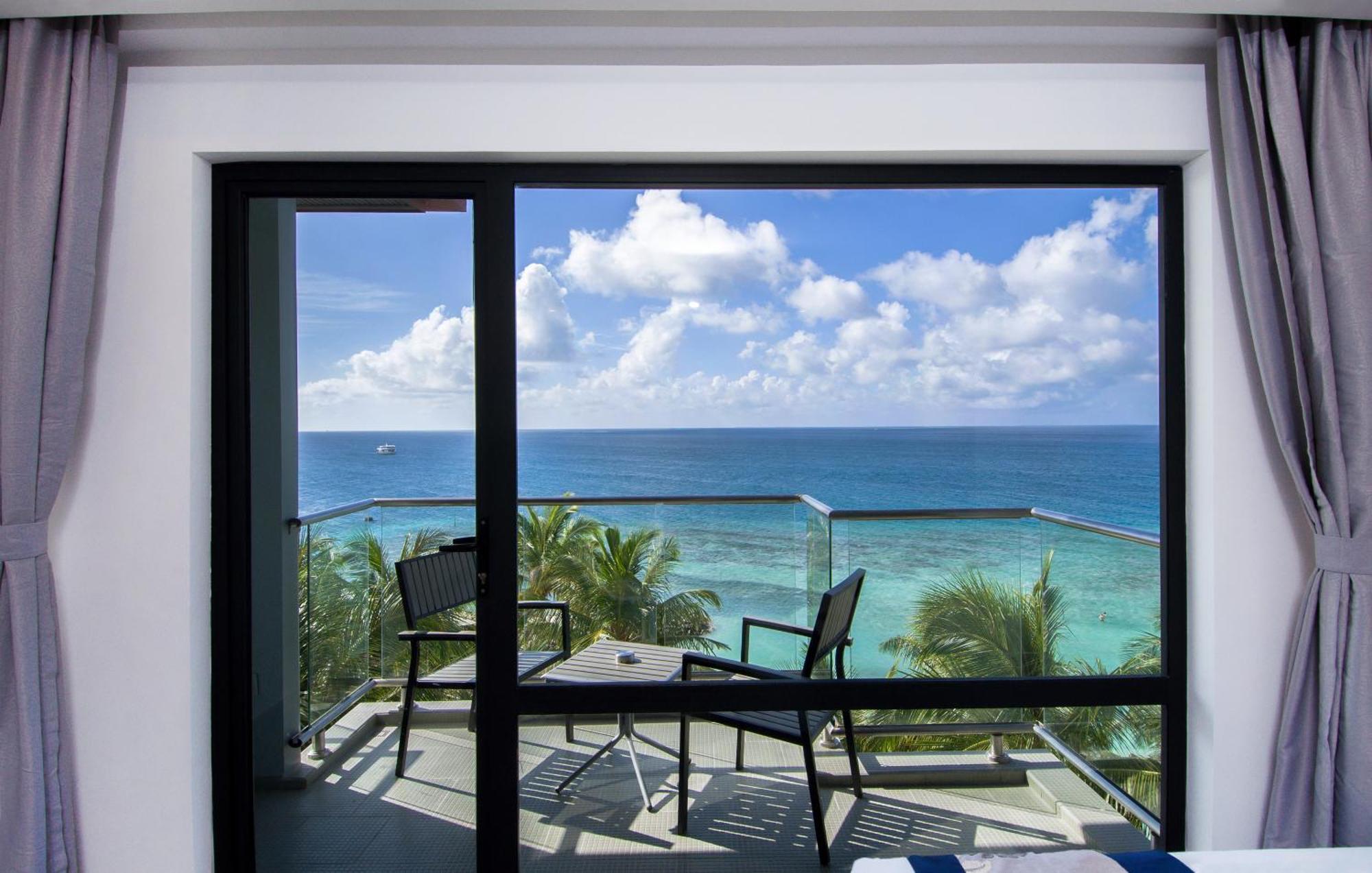 Kaani Grand Seaview Hotel Maafushi Luaran gambar